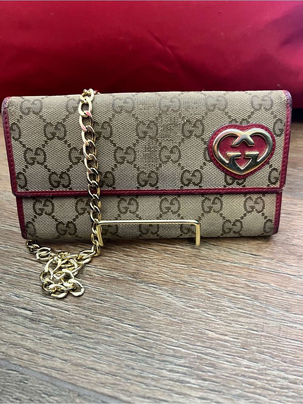 Gucci GG Monogram Lovely Heart Continental Flap Wallet